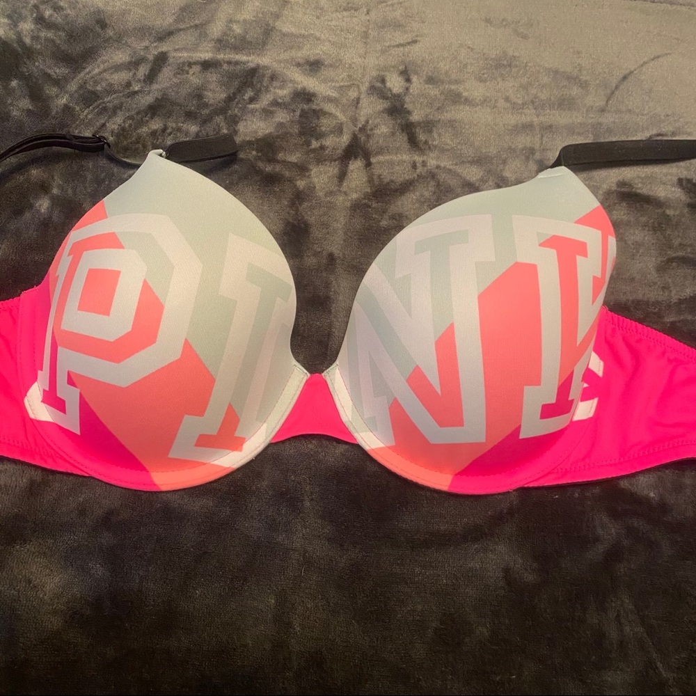 PINK t-shirt bra
